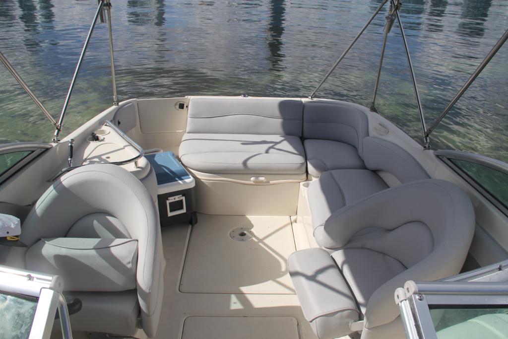 Seats on the 26 Ft Sea Ray